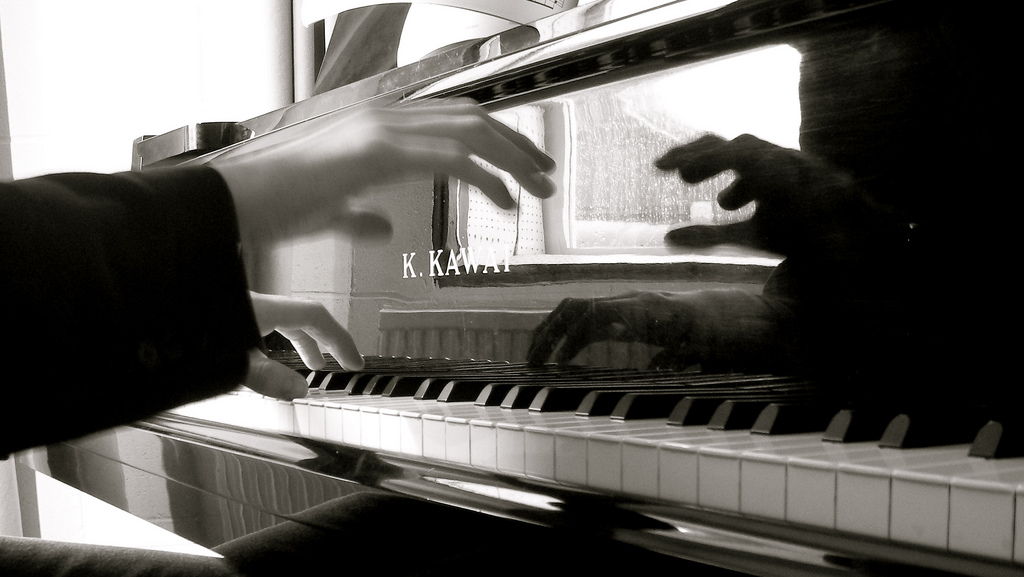 Adult Piano Lessons Featured Image
